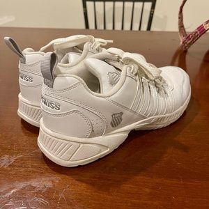 K-Swiss Tennis Shoes, size 8